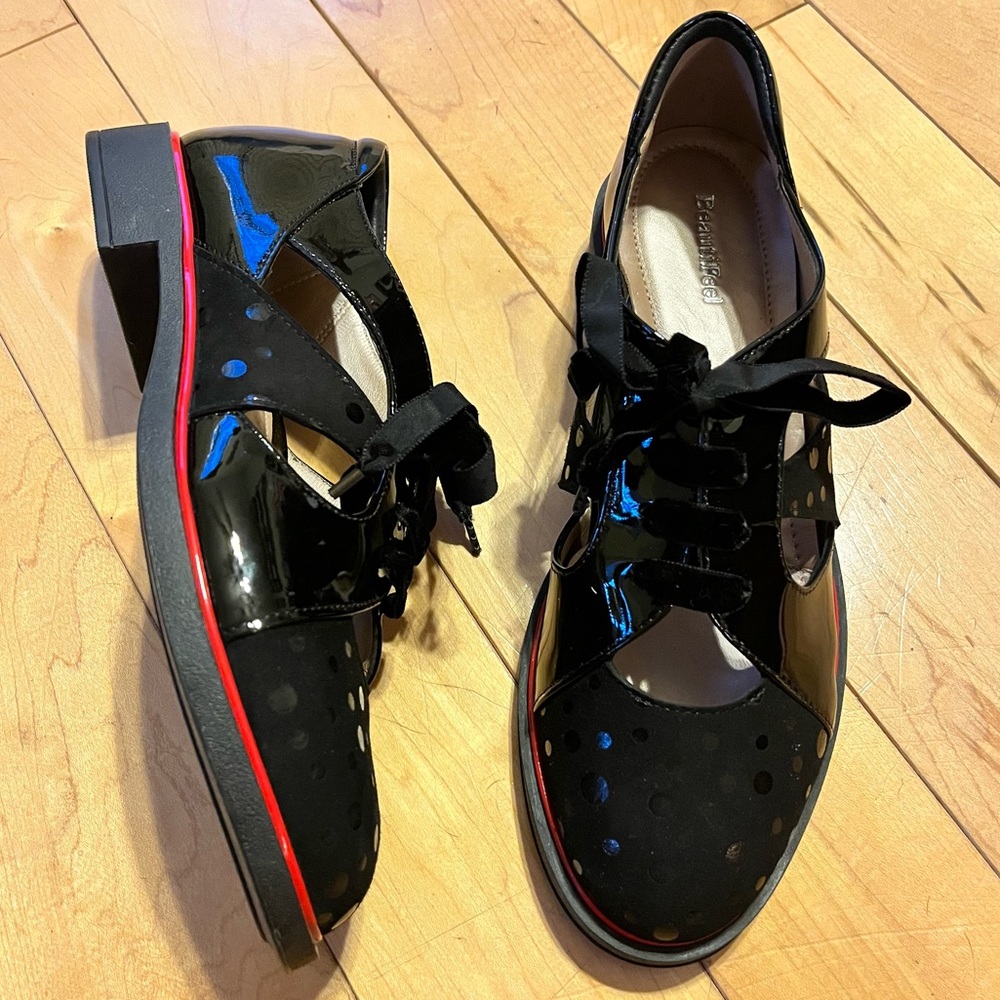 Beautifeel Black Patent & Suede Cutout Oxford Loafers Red Trim polka dot size 37